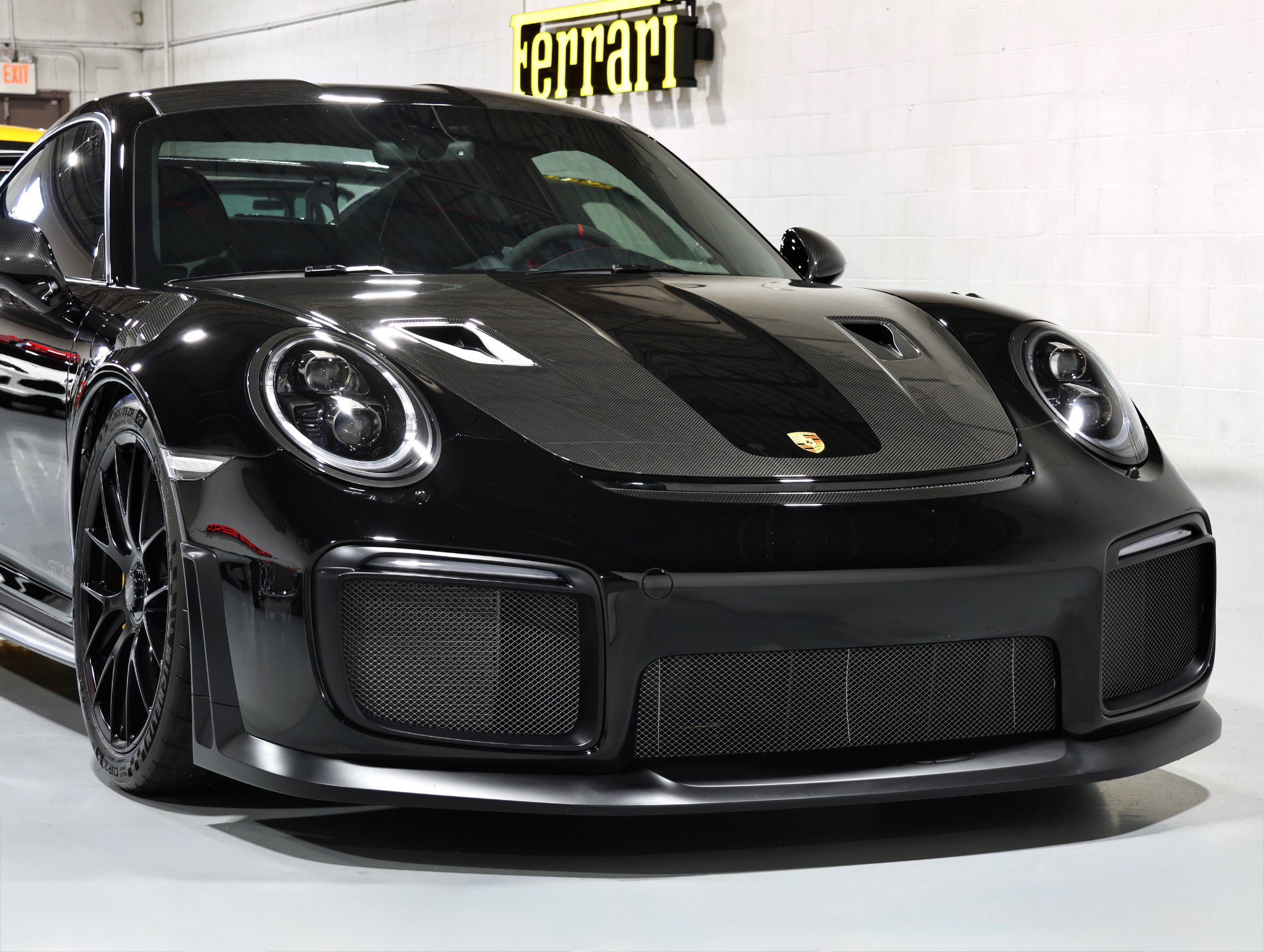 Used 2018 Porsche 911 GT2 RS RWD image 78