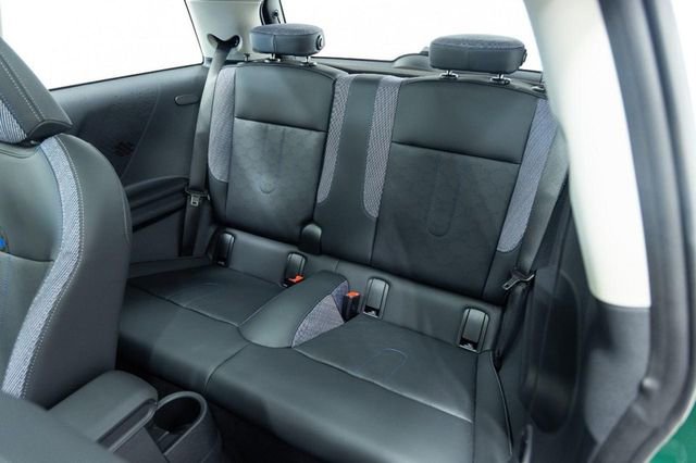 Certified 2025 MINI Cooper S image 23