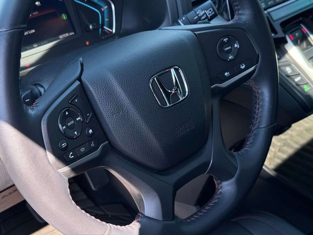 Used 2023 Honda Odyssey Sport image 18