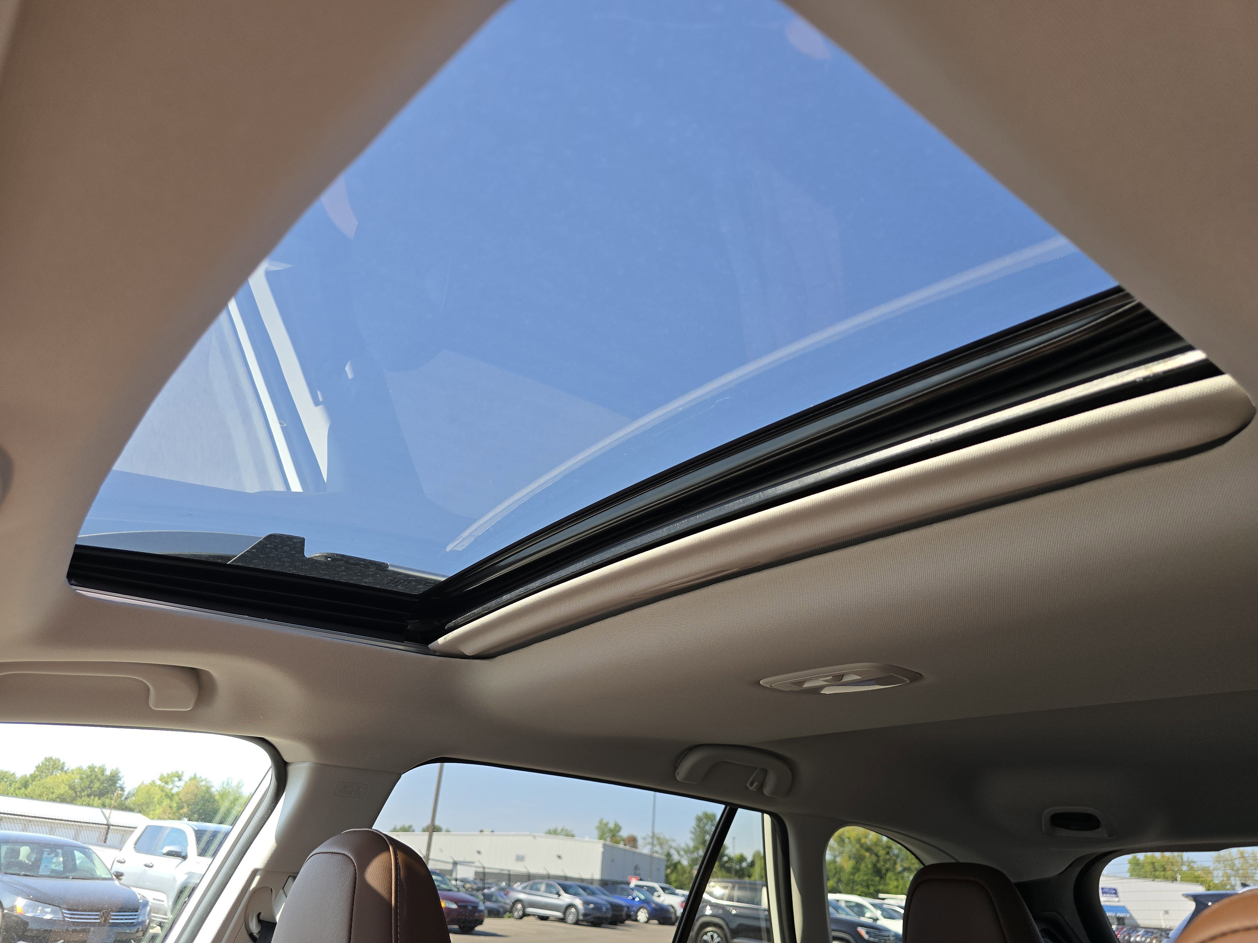 New 2025 Subaru Outback Touring image 9