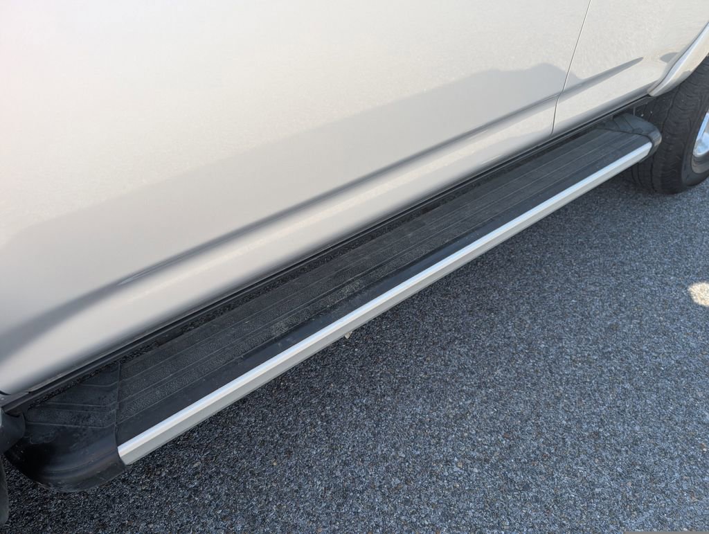 Used 2023 Toyota 4Runner SR5 Premium w/ Moonroof Package image 9