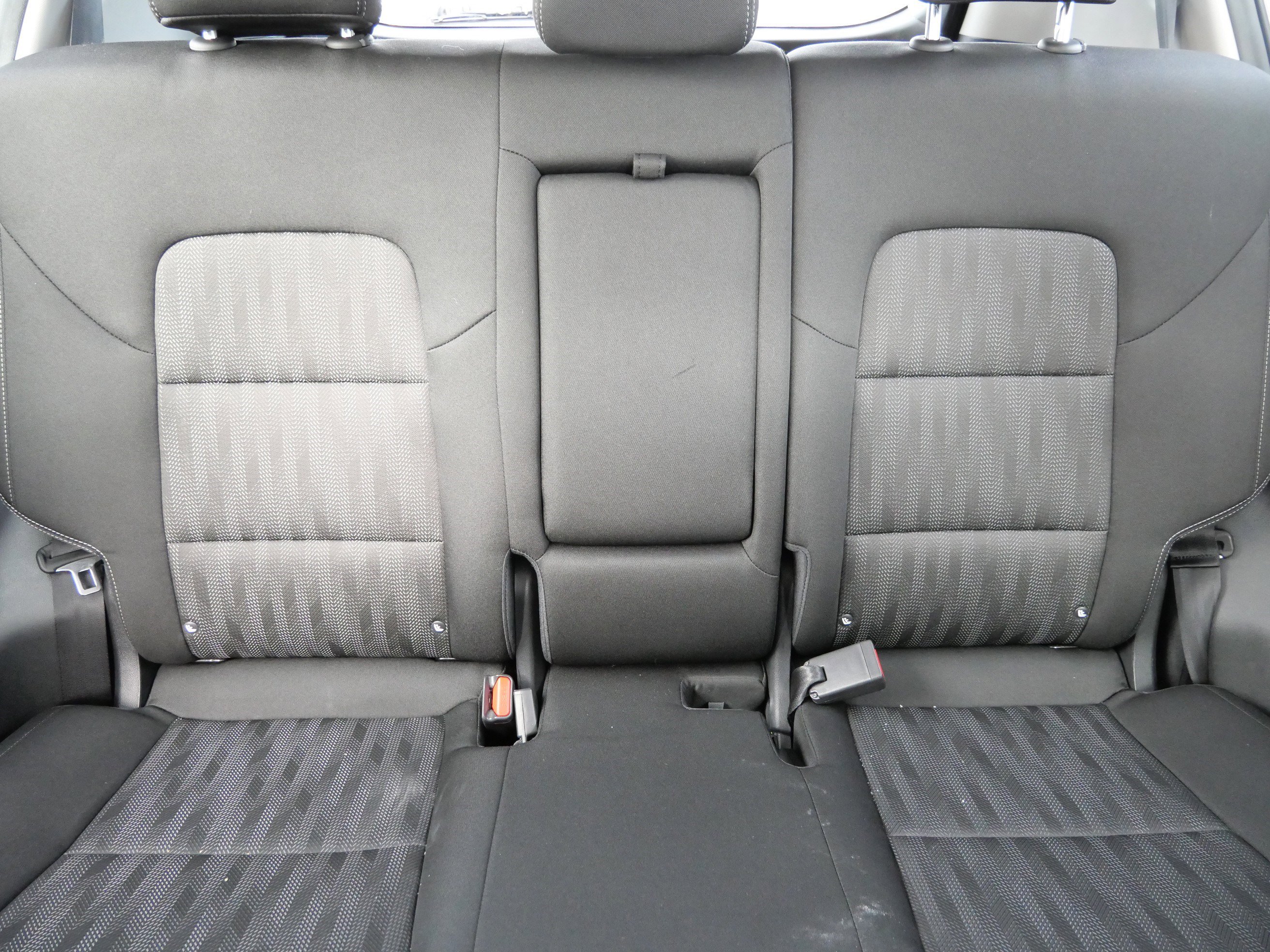 Used 2020 Kia Sportage LX image 13