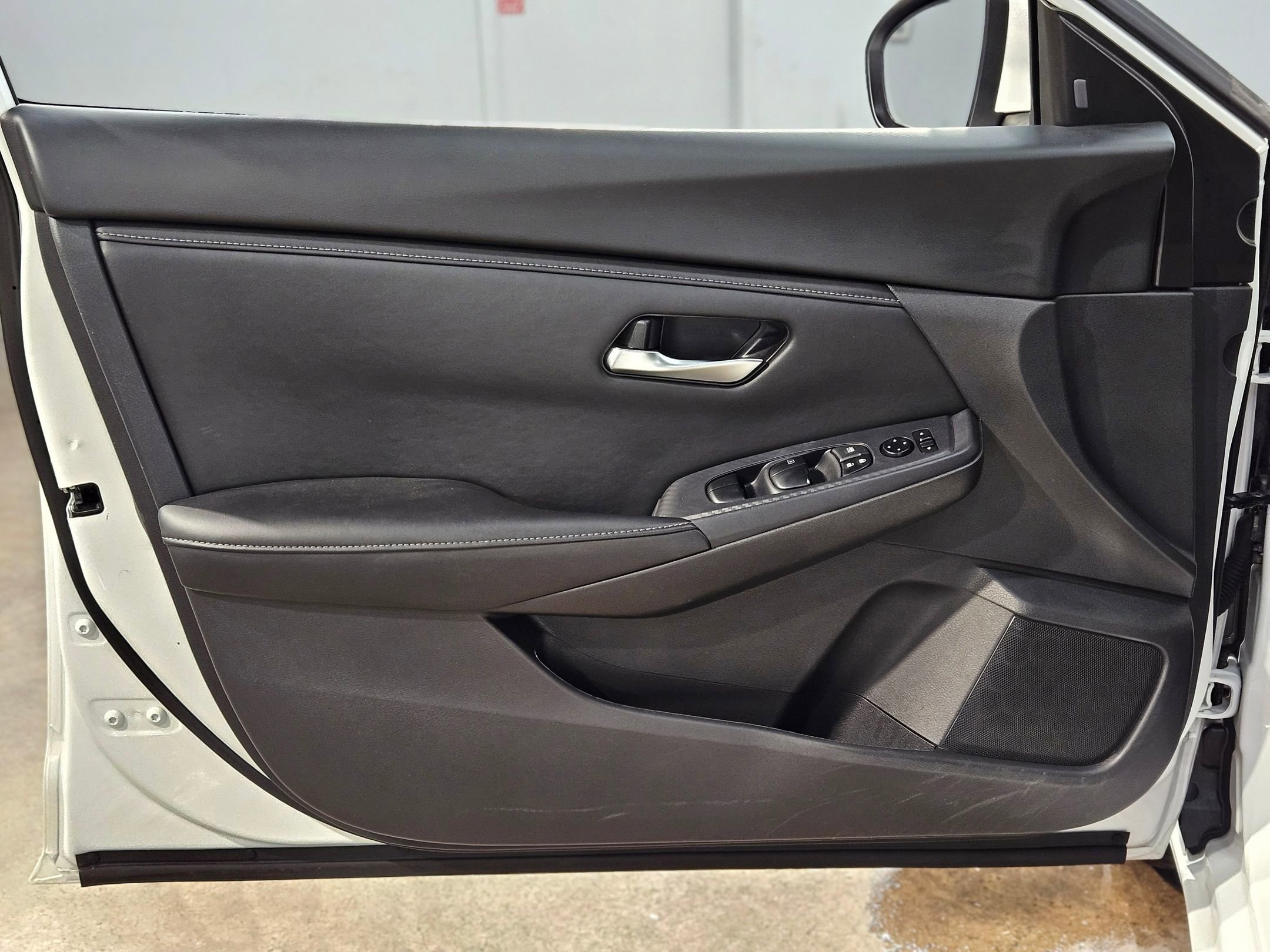 Used 2024 Nissan Sentra SV image 20