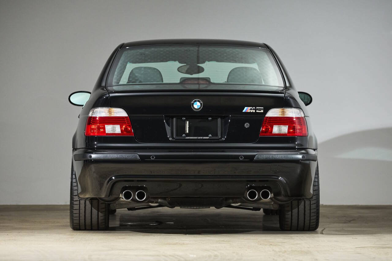 Used 2003 BMW M5 RWD image 6