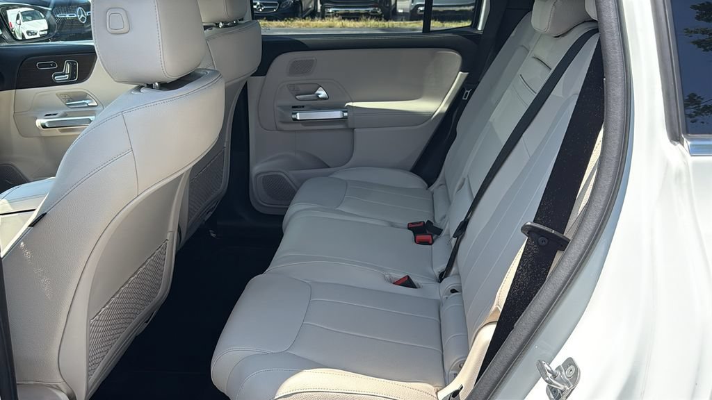 Certified 2026 Mercedes-Benz GLB 250 4MATIC image 26