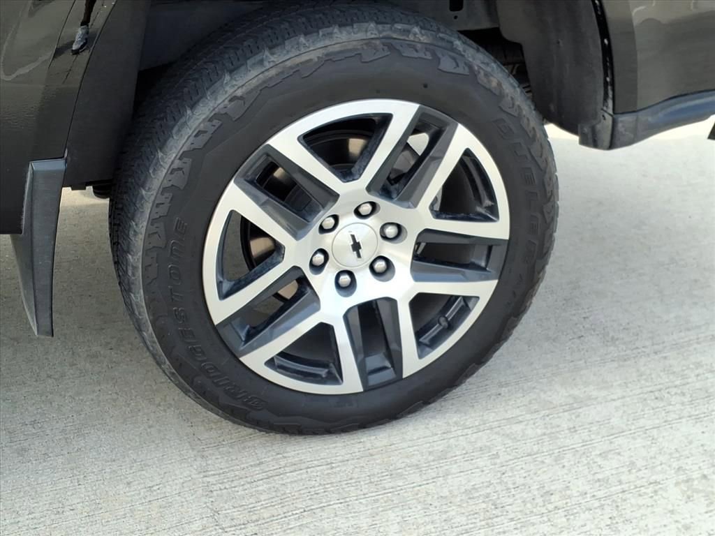 Used 2023 Chevrolet Colorado Z71 w/ Z71 Convenience Package 2 image 13