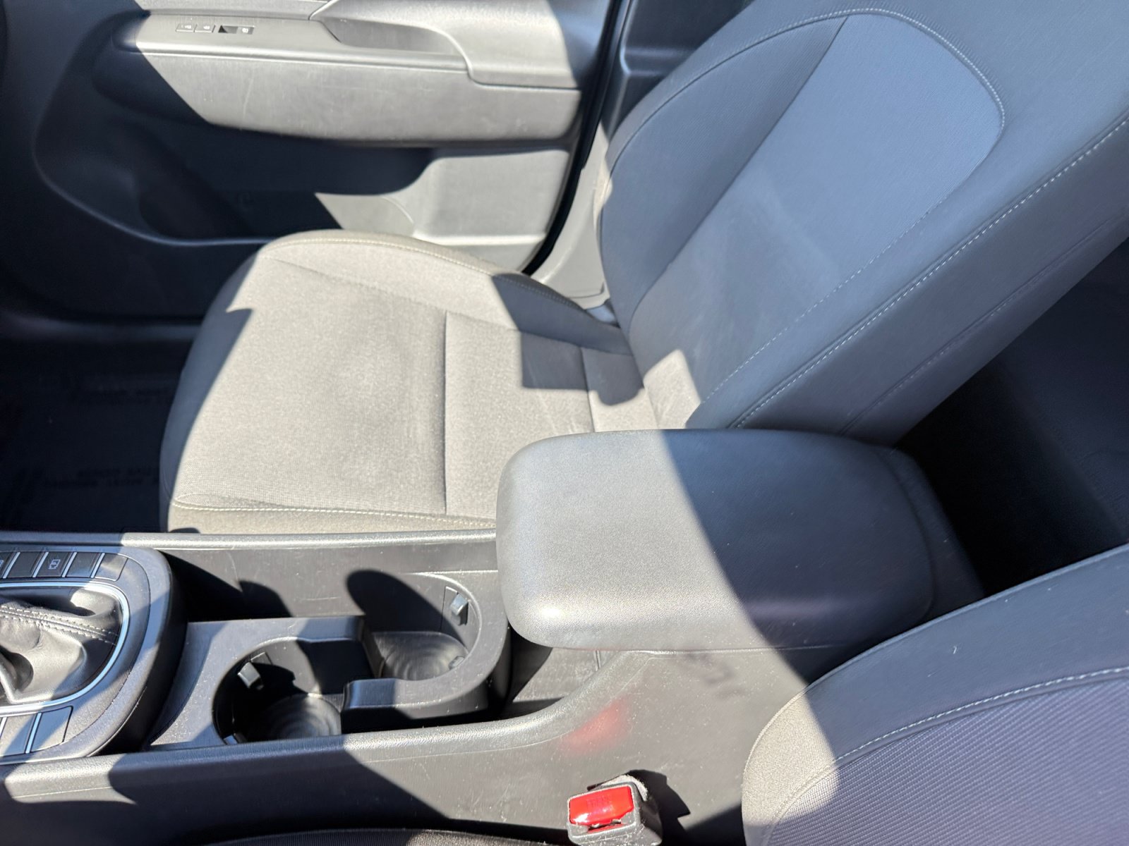 Used 2024 Hyundai Kona SEL FWD image 14