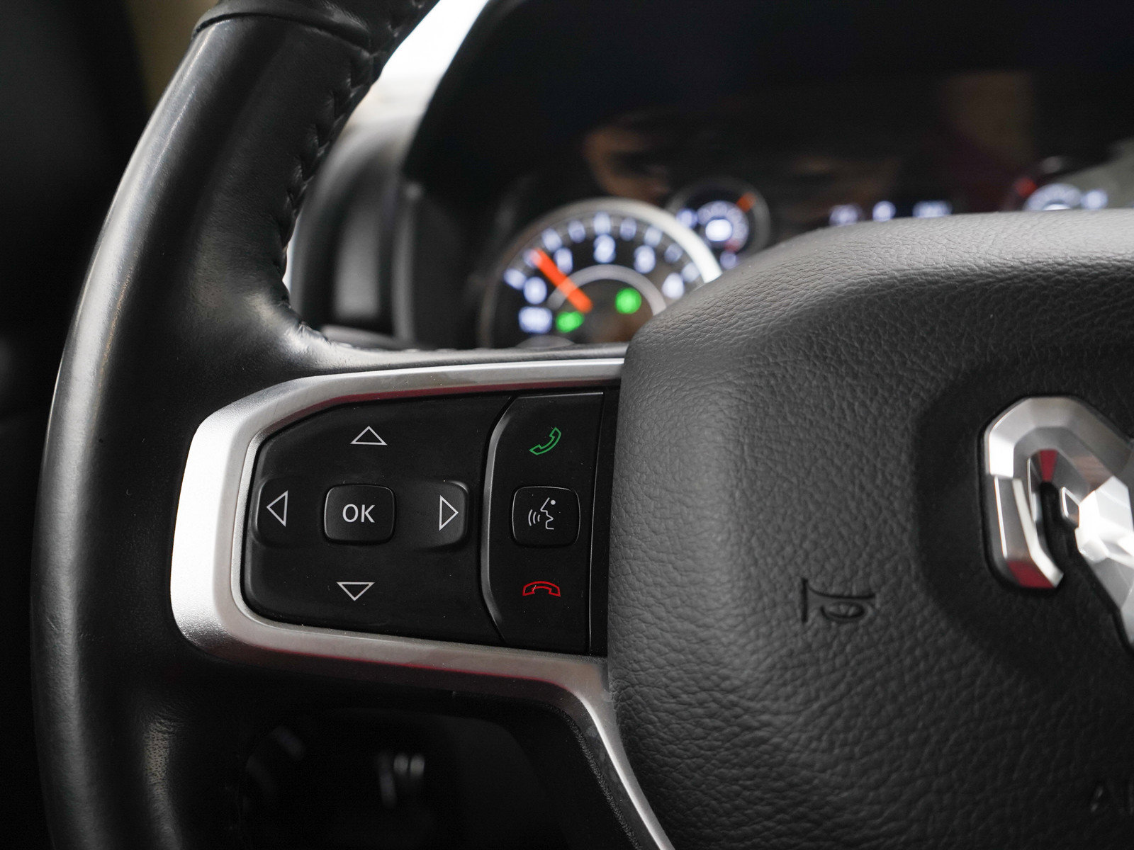 Used 2020 RAM 1500 Big Horn AWD/4WD image 24