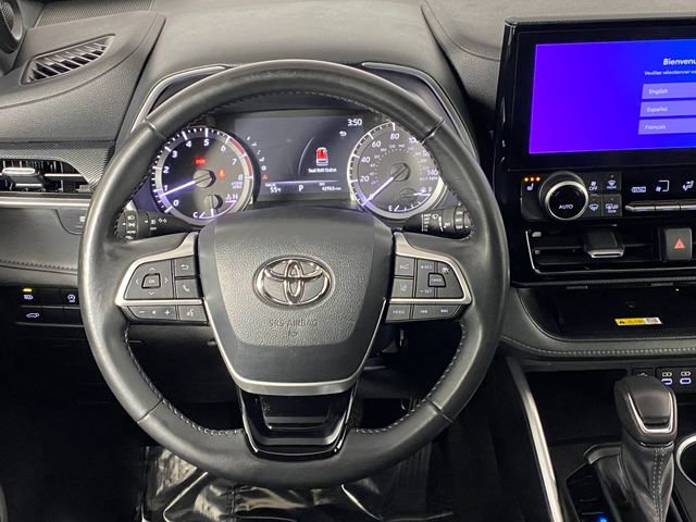 Used 2023 Toyota Highlander XSE image 21