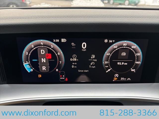 New 2026 Volkswagen Tiguan SE image 16