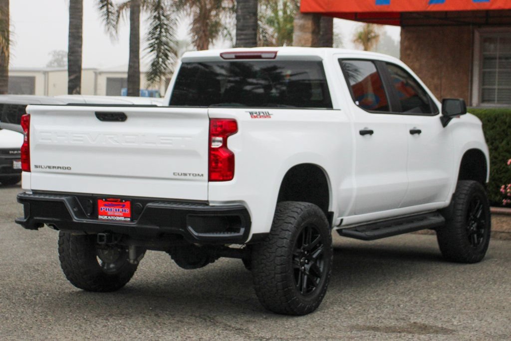 Used 2024 Chevrolet Silverado 1500 Custom Trail Boss AWD/4WD image 8