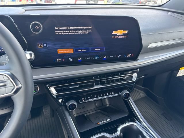New 2026 Chevrolet Traverse LT w/ Driver Confidence Package FWD image 11
