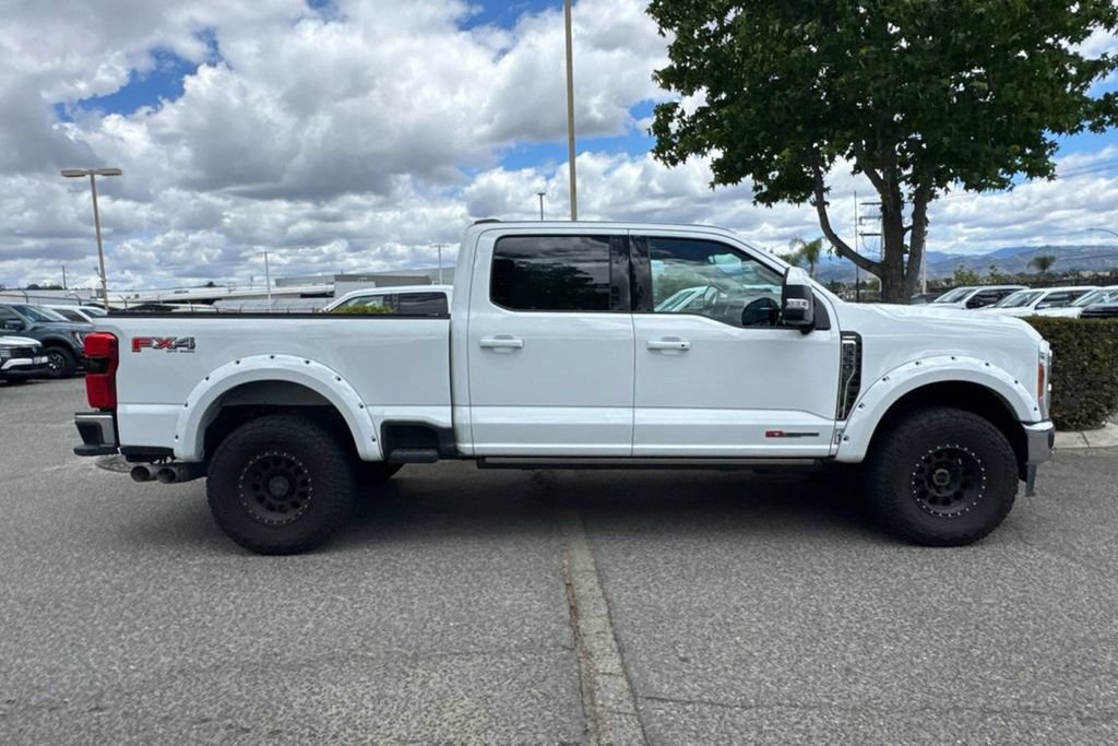 Used 2023 Ford F350 Lariat w/ Lariat Ultimate Package AWD/4WD image 8