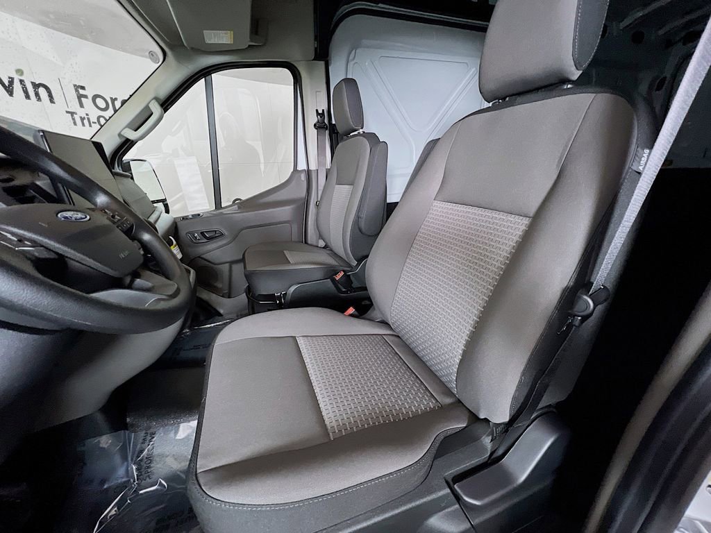 New 2026 Ford Transit 250 148 Medium Roof Extended AWD image 22