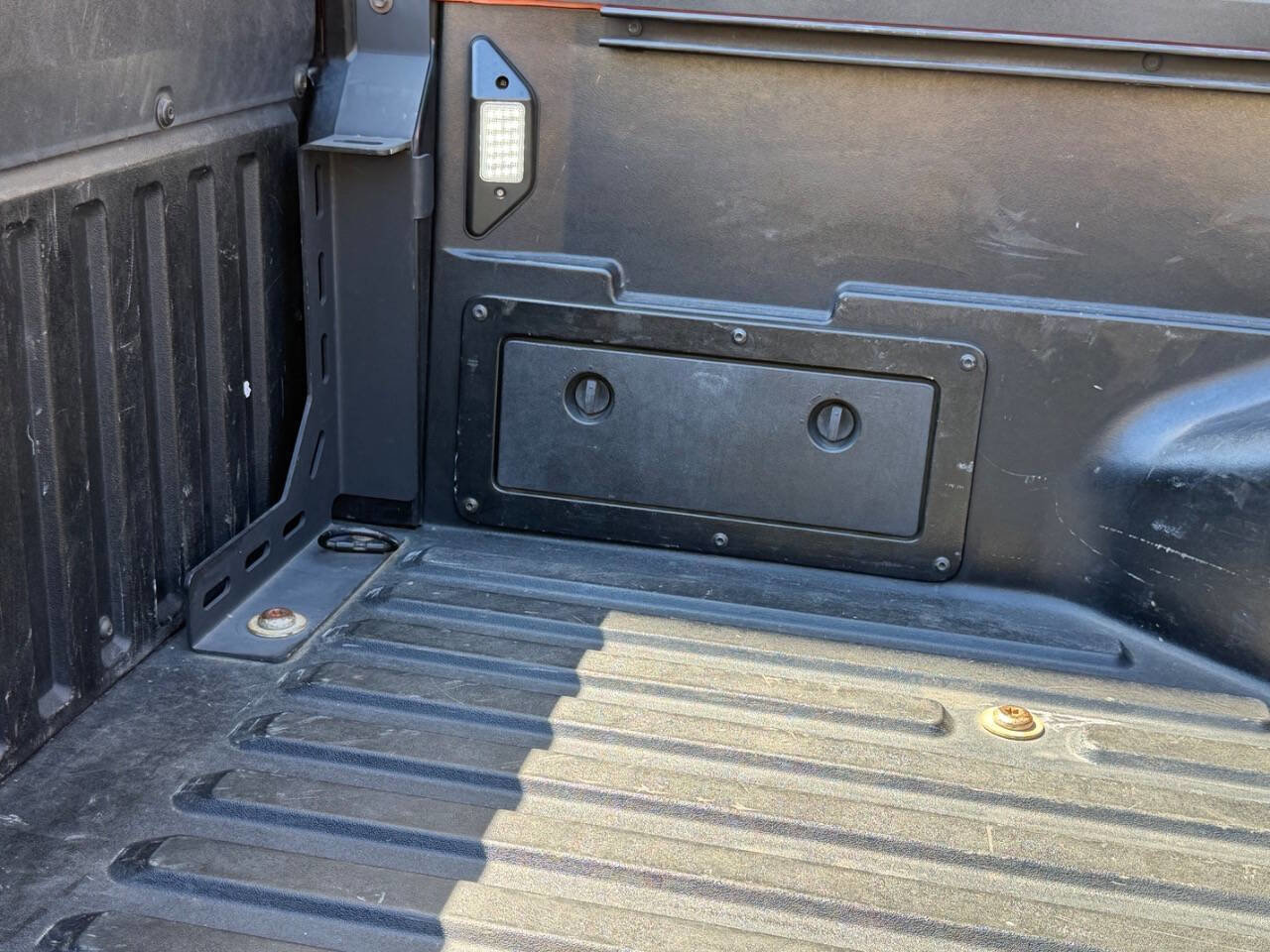 Used 2018 Toyota Tacoma TRD Off-Road image 36