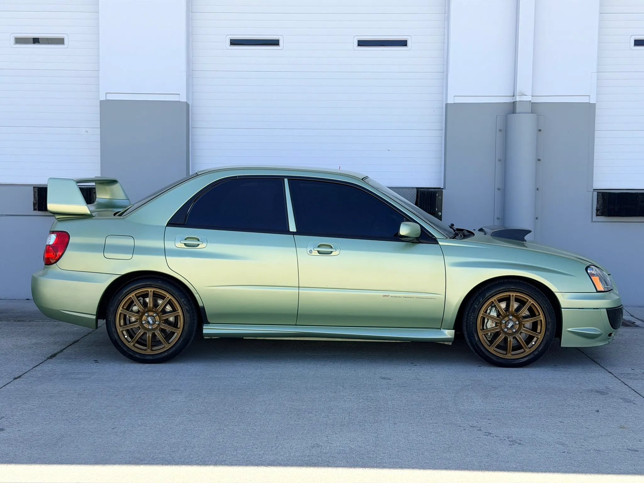 Used 2004 Subaru Impreza WRX STI AWD/4WD image 6