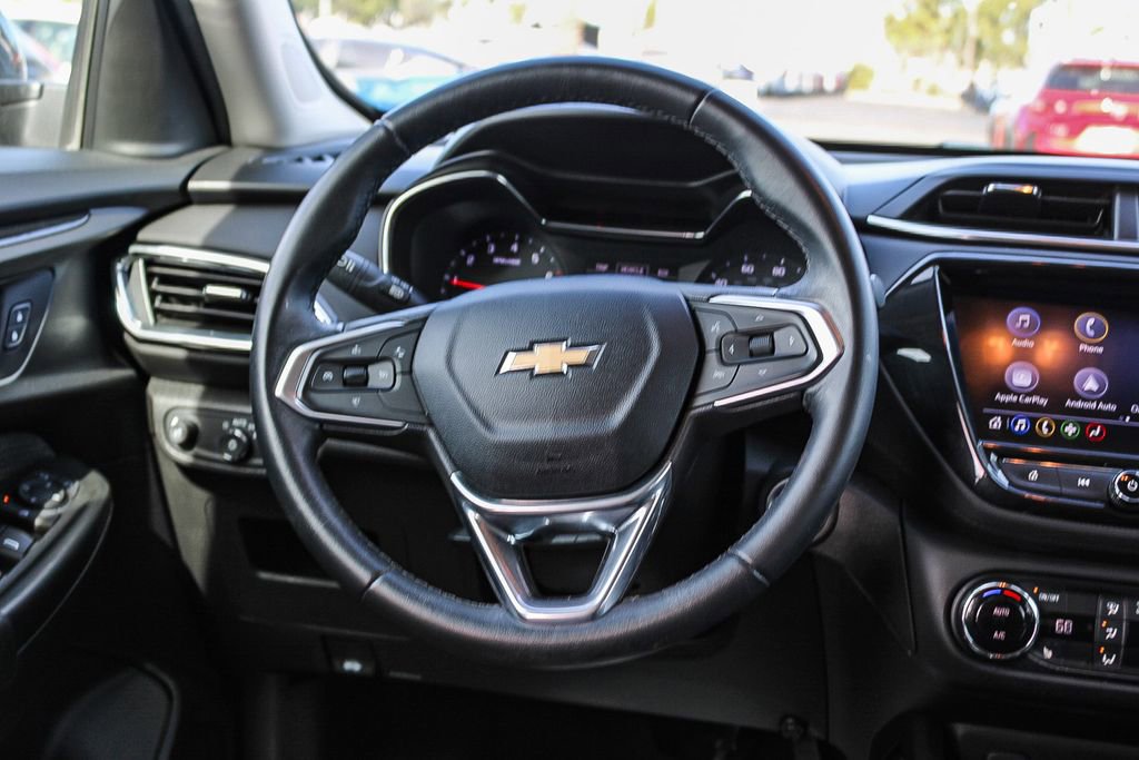 Used 2021 Chevrolet TrailBlazer LT w/ Premium Seating Package image 15