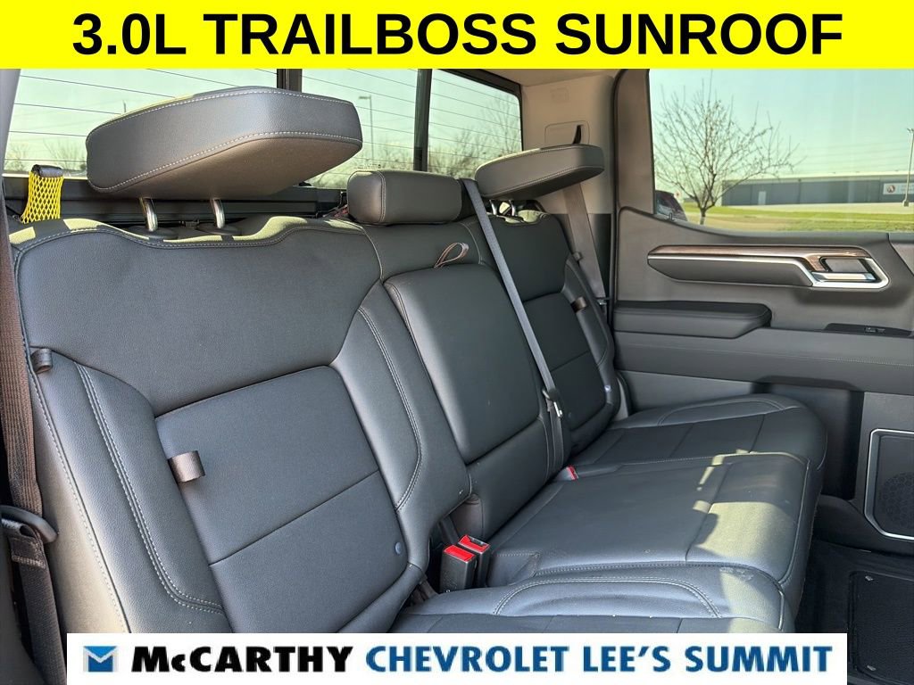 Certified 2022 Chevrolet Silverado 1500 LT Trail Boss w/ LT Trail Boss Premium Package image 44