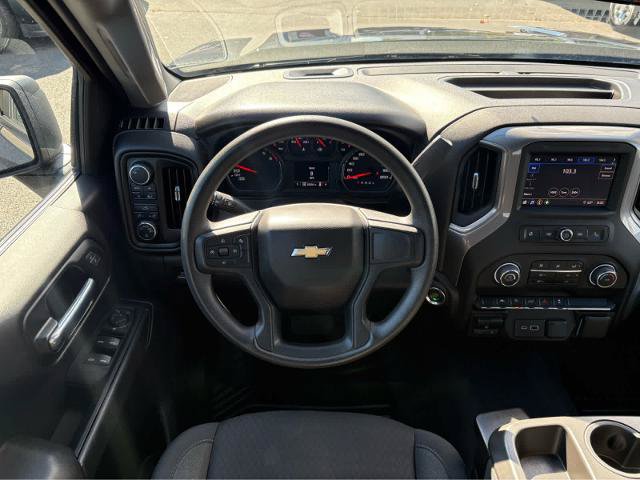 Used 2023 Chevrolet Silverado 1500 Custom AWD/4WD image 19
