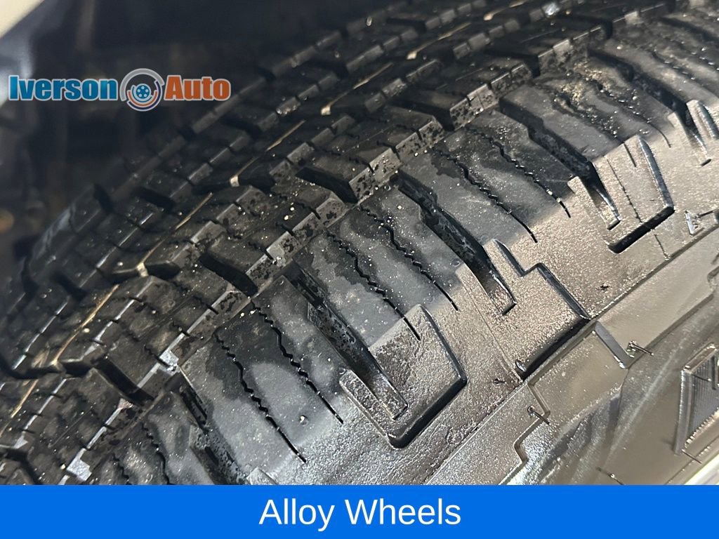 Used 2017 RAM 1500 Laramie w/ Convenience Group image 14