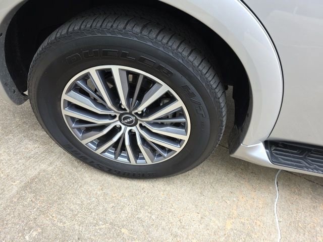 Certified 2024 Nissan Armada SL w/ Captain's Chairs Package image 9