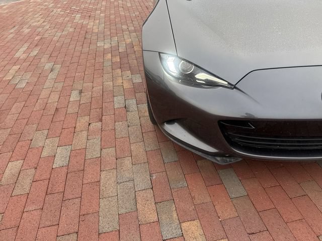 Used 2025 MAZDA MX-5 Miata RF Grand Touring RWD image 21