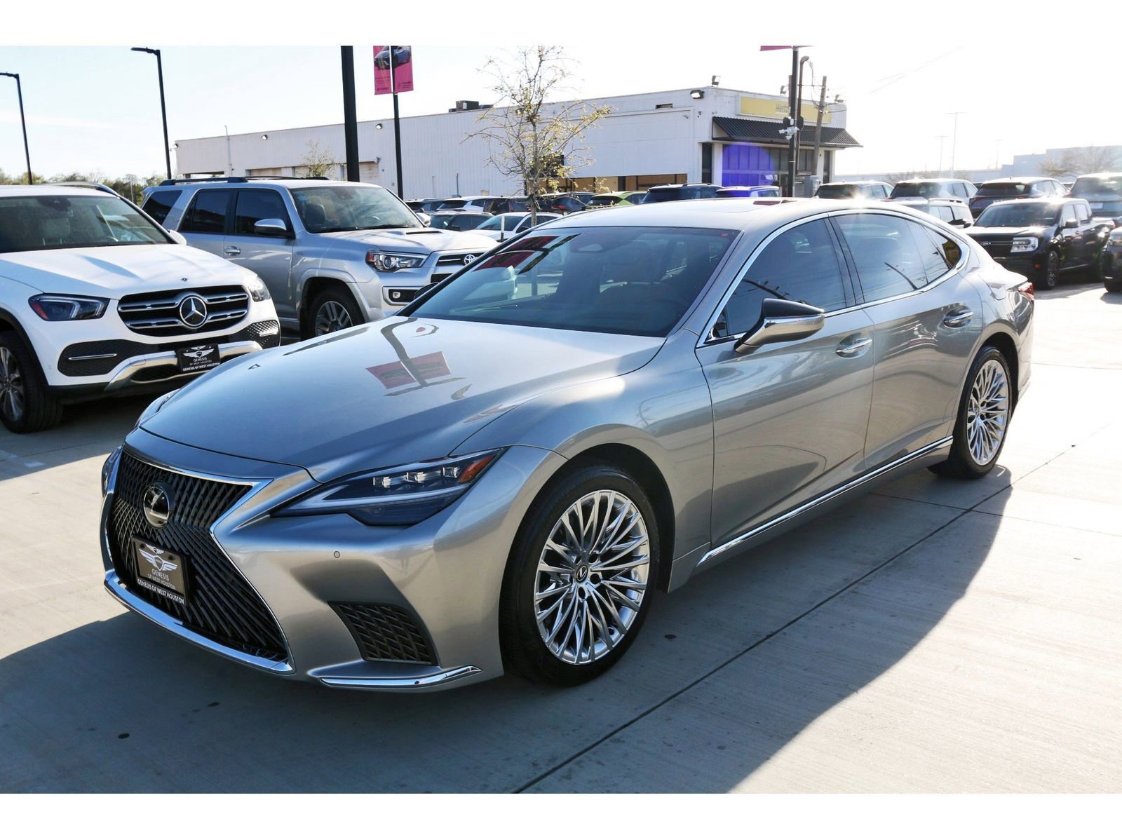 Used 2024 Lexus LS 500 image 3