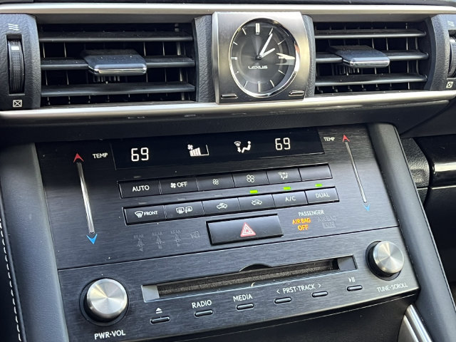 Used 2018 Lexus IS 300 AWD w/ Premium Package image 29