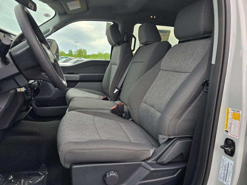 New 2026 Ford F350 XL w/ STX Appearance Package AWD/4WD image 17