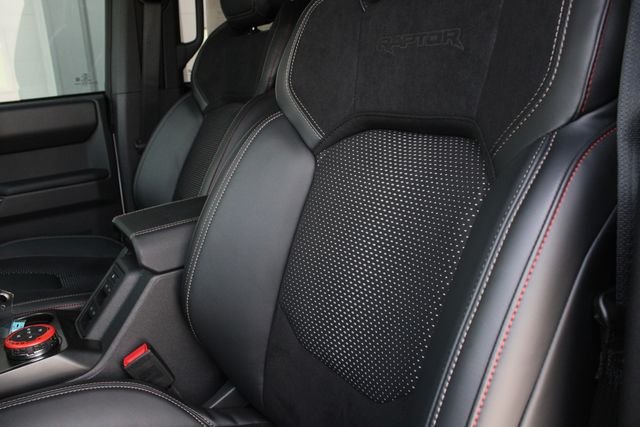 New 2025 Ford Bronco Raptor w/ Interior Carbon Fiber Pack AWD/4WD image 5