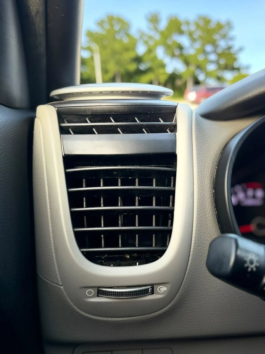 Used 2016 Kia Soul FWD image 17