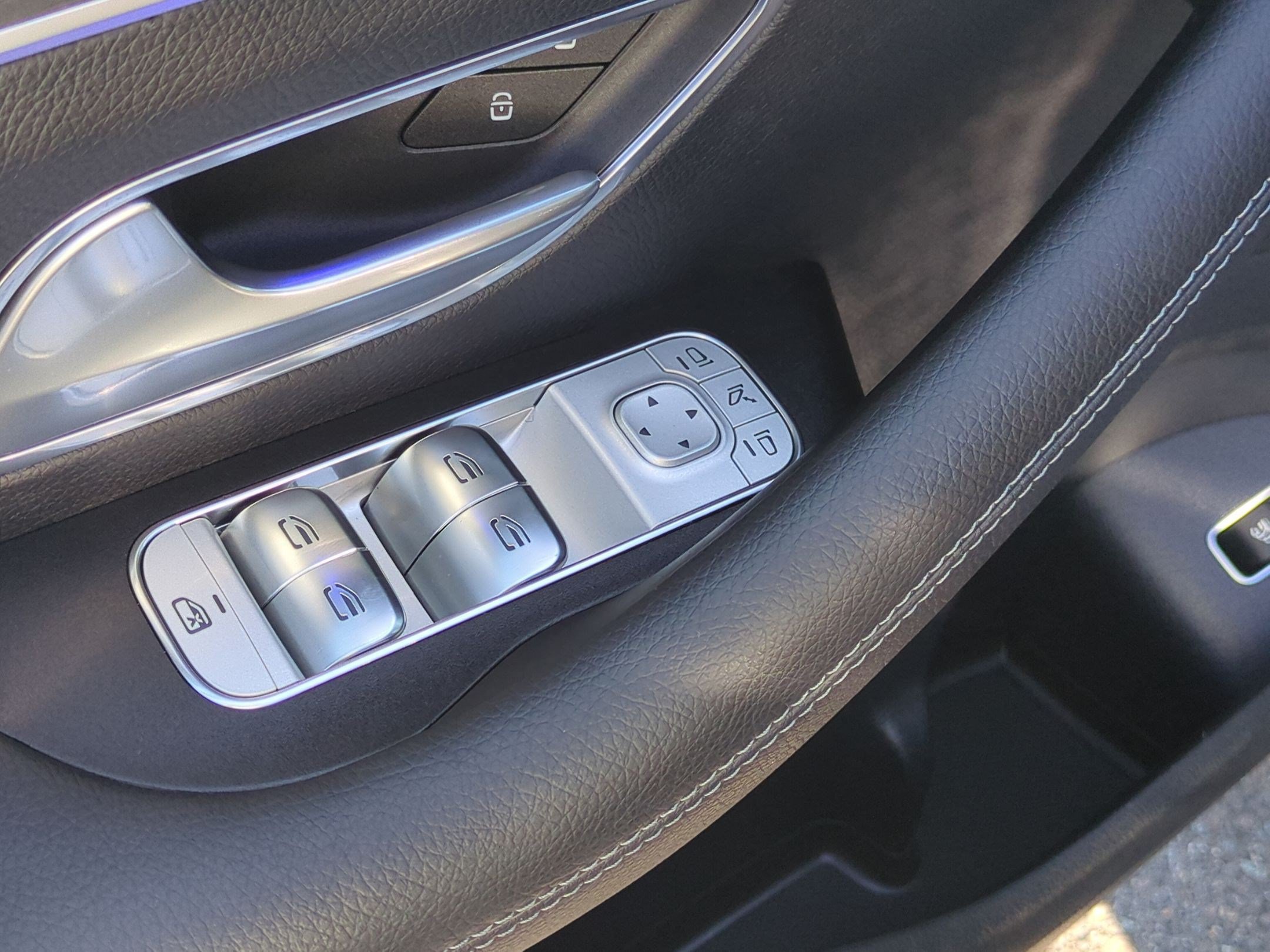 Used 2026 Mercedes-Benz GLE 450 4MATIC image 13