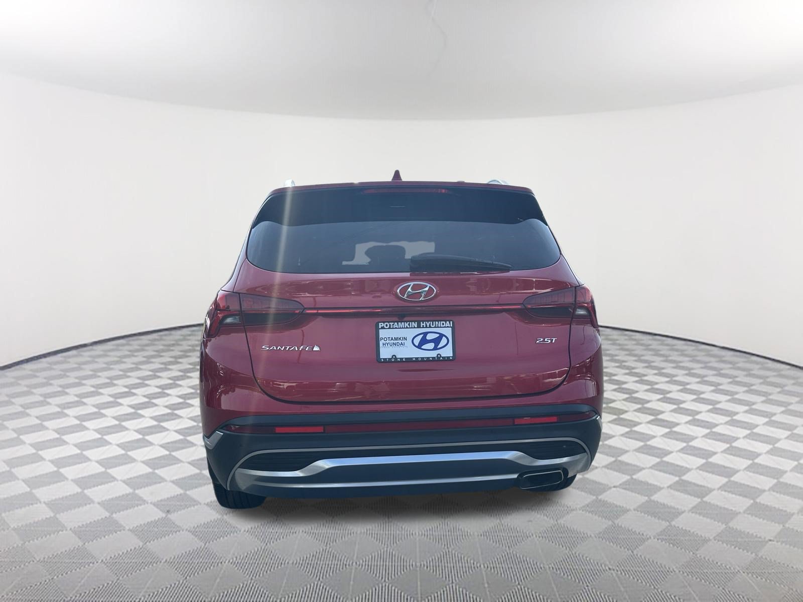 Used 2023 Hyundai Santa Fe Limited w/ Cargo Package FWD image 6