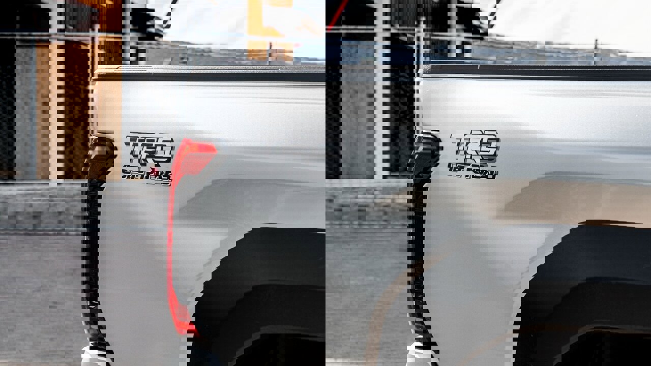 Used 2024 Toyota Tacoma TRD Off-Road image 12