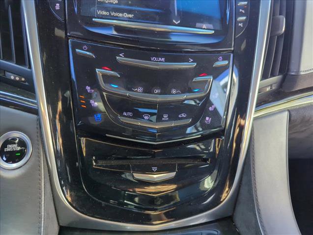 Used 2018 Cadillac Escalade Platinum image 8