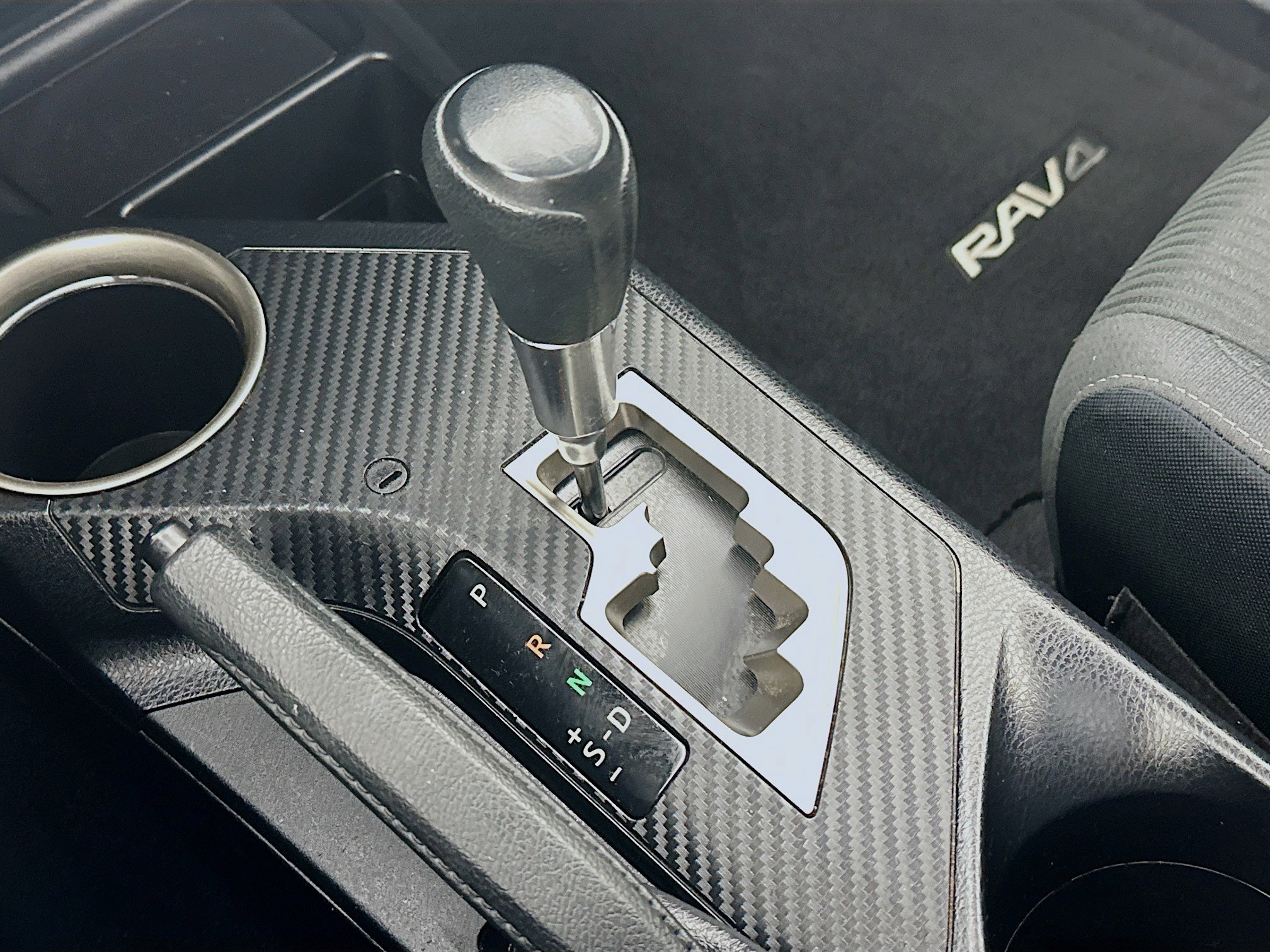 Used 2015 Toyota RAV4 XLE image 23