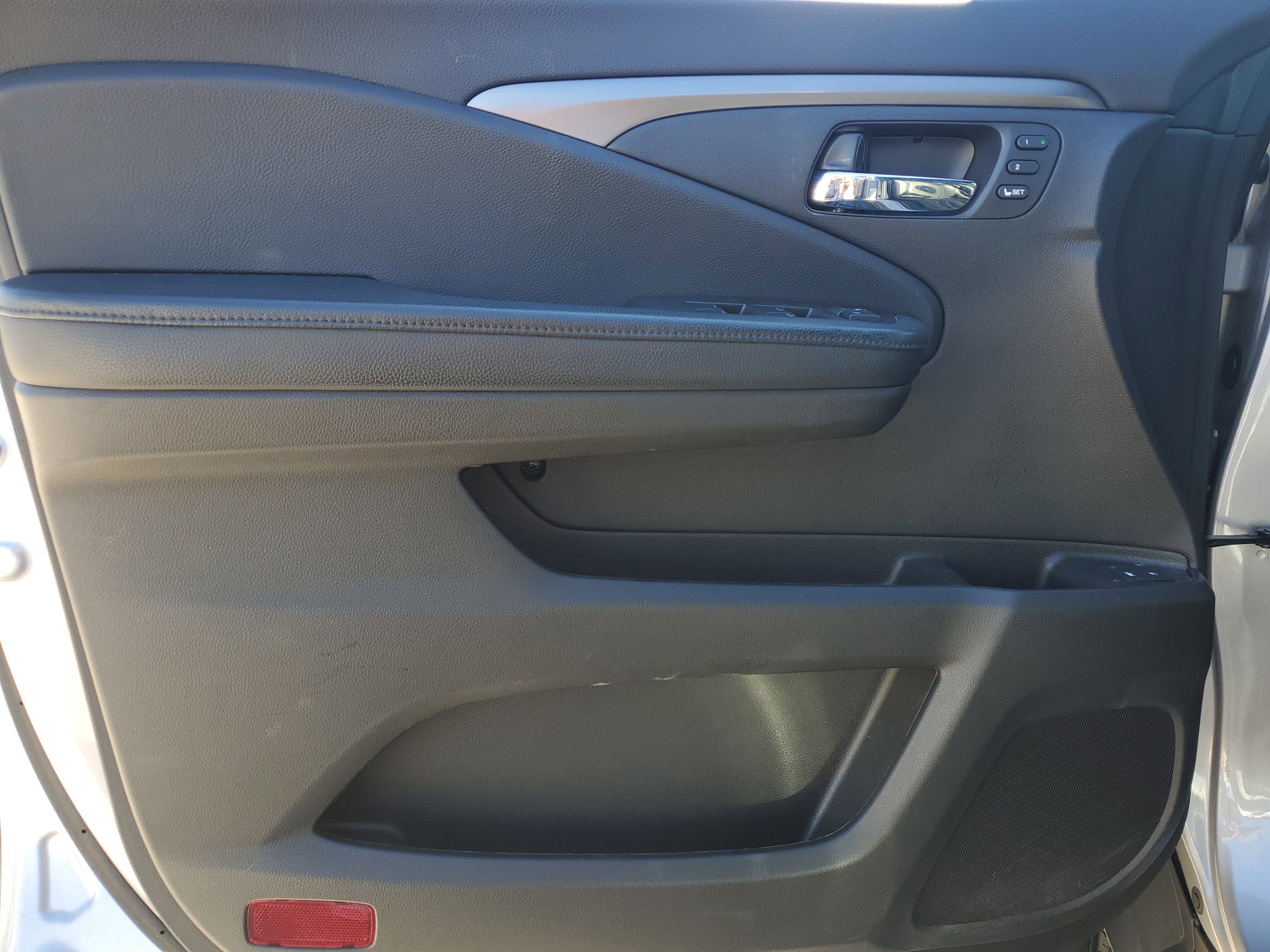 Used 2020 Honda Passport EX-L image 18