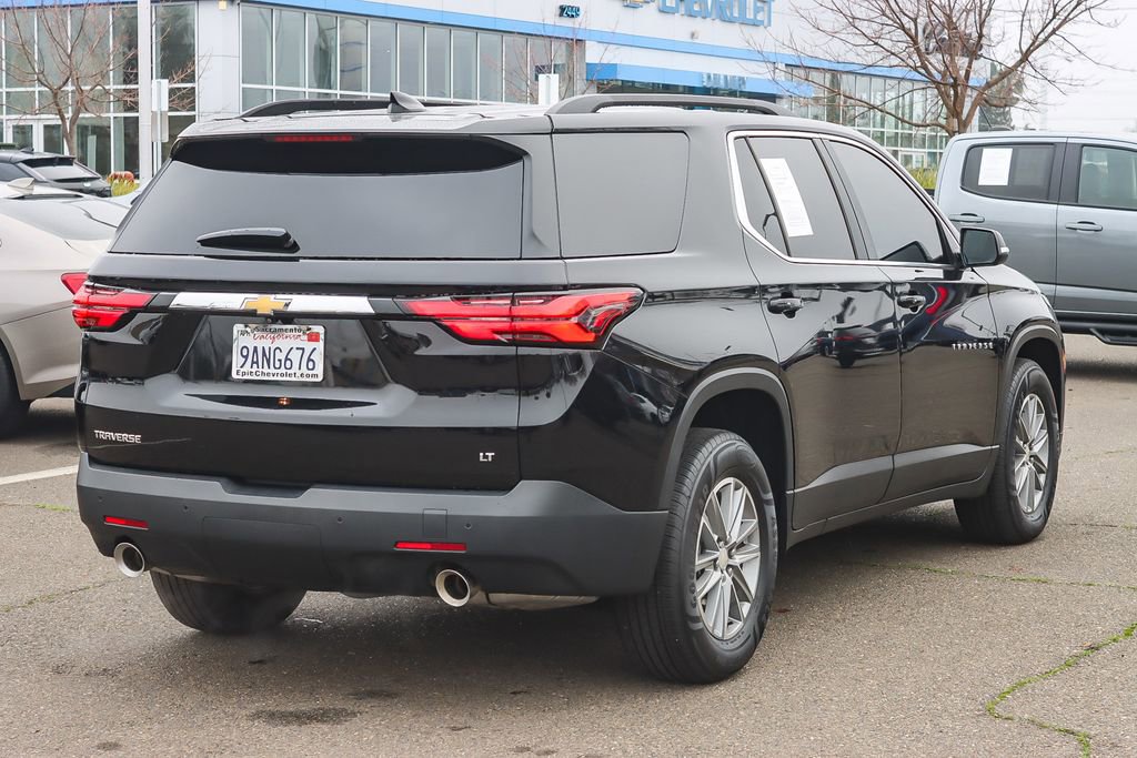 Used 2022 Chevrolet Traverse LT image 4