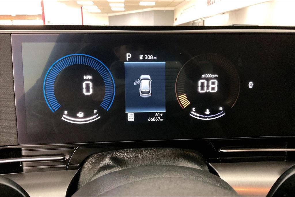 Used 2024 Hyundai Kona SEL image 13