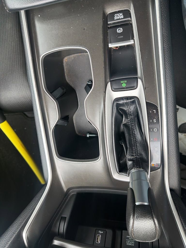 Used 2018 Honda Accord LX image 16