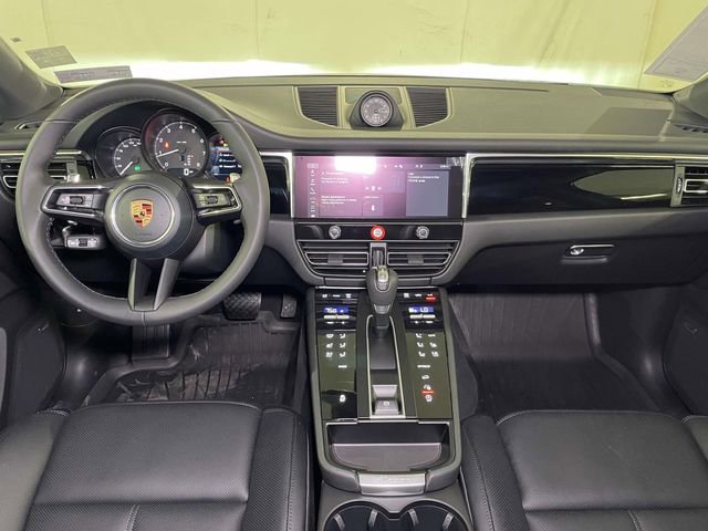 New 2026 Porsche Macan image 26
