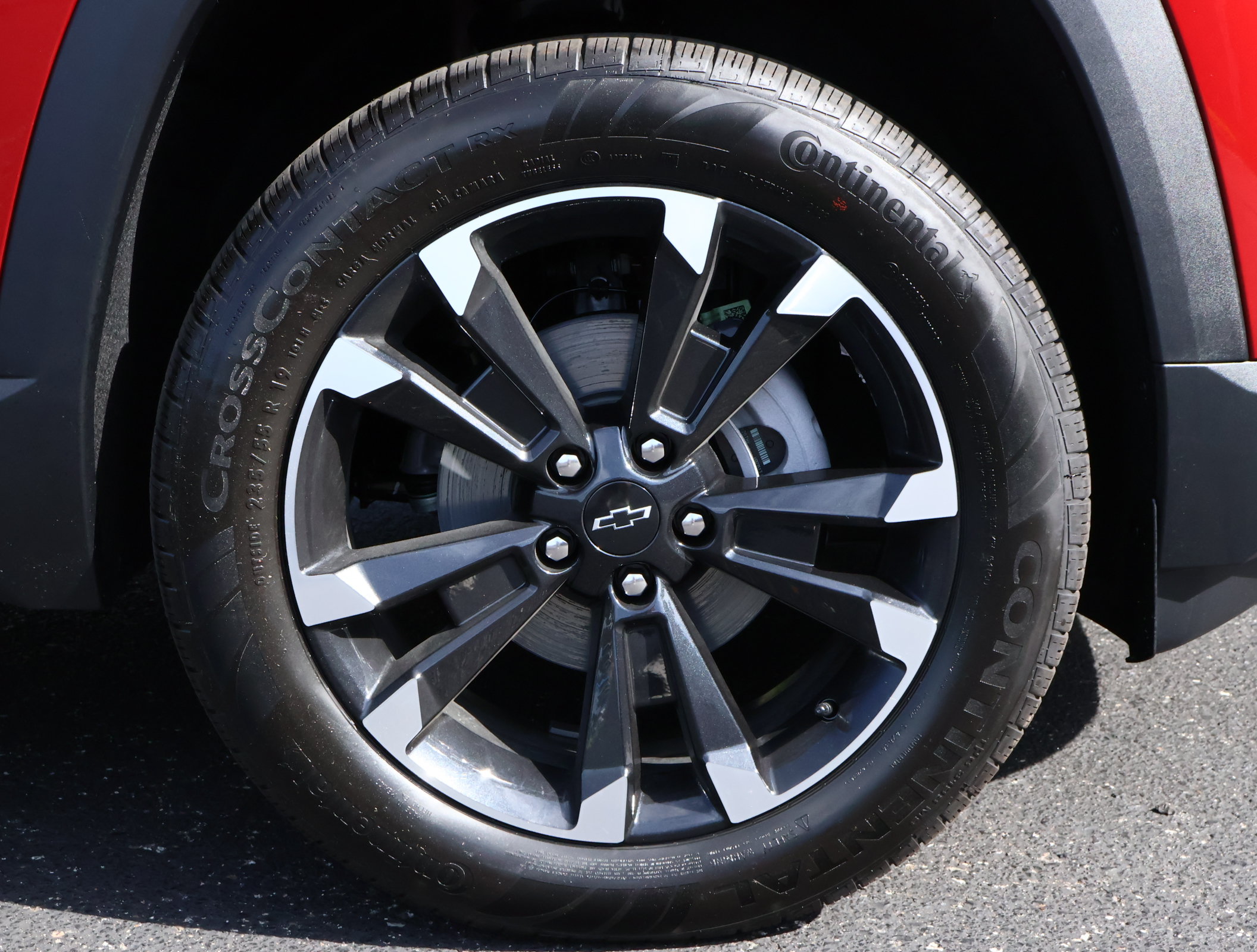 New 2027 Chevrolet Equinox RS w/ Safety and Technology Package FWD image 28