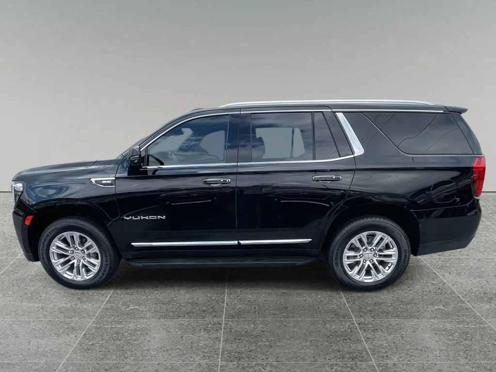 Used 2021 GMC Yukon SLT w/ SLT Premium Package image 2