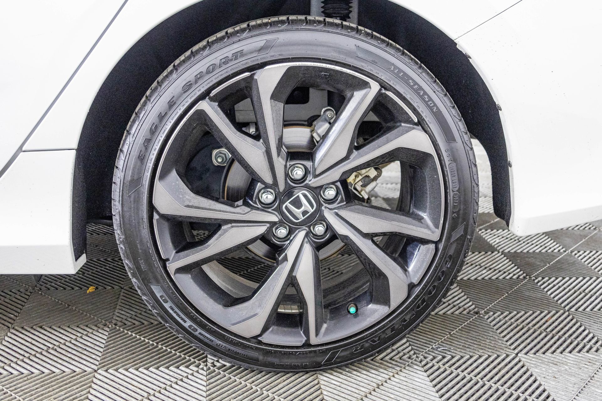 Used 2020 Honda Civic Sport image 47