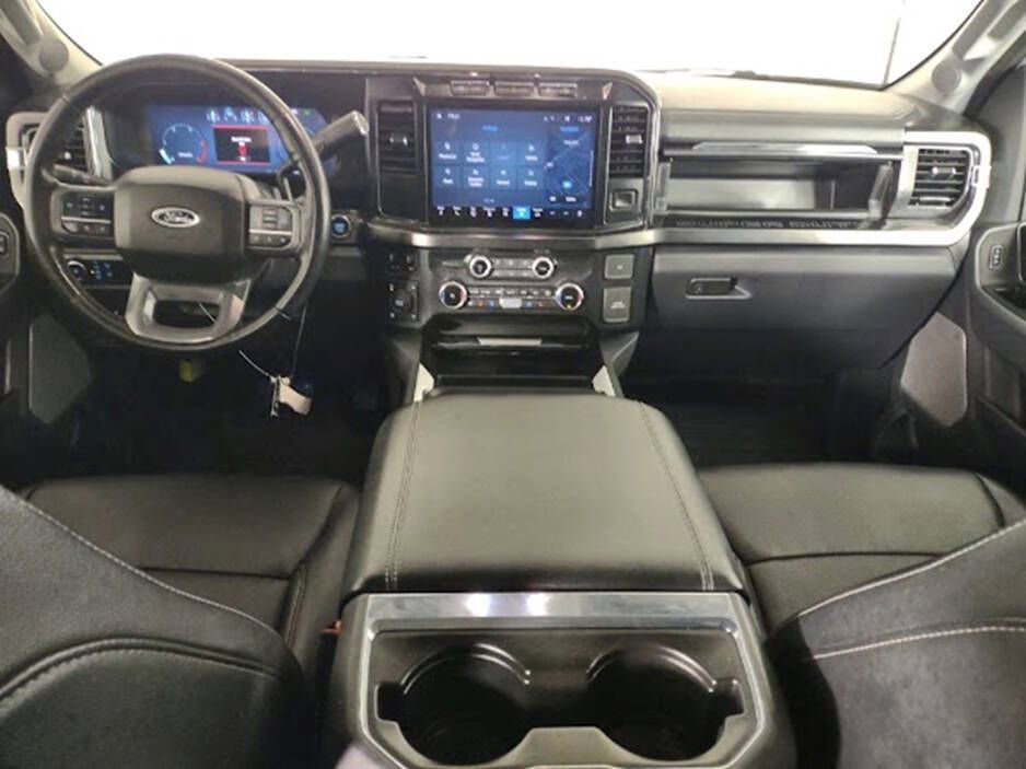 Used 2024 Ford F250 Lariat w/ FX4 Off-Road Package image 2