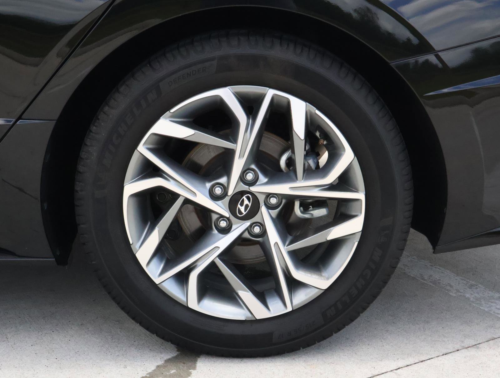 Used 2022 Hyundai Sonata SEL w/ Cargo Package FWD image 8