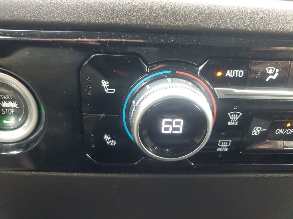Used 2024 GMC Sierra 1500 SLT image 25