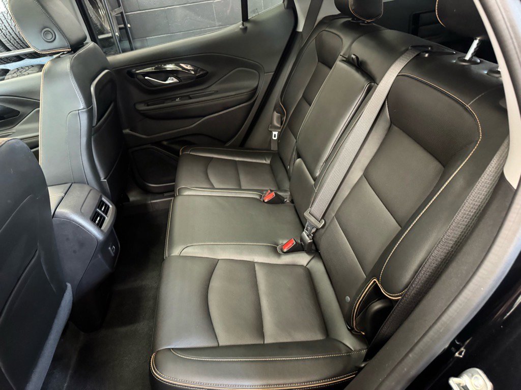 Used 2024 GMC Terrain AT4 w/ Infotainment Package II image 13