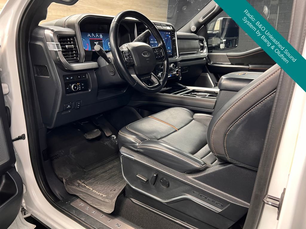 Used 2023 Ford F250 Platinum AWD/4WD image 3