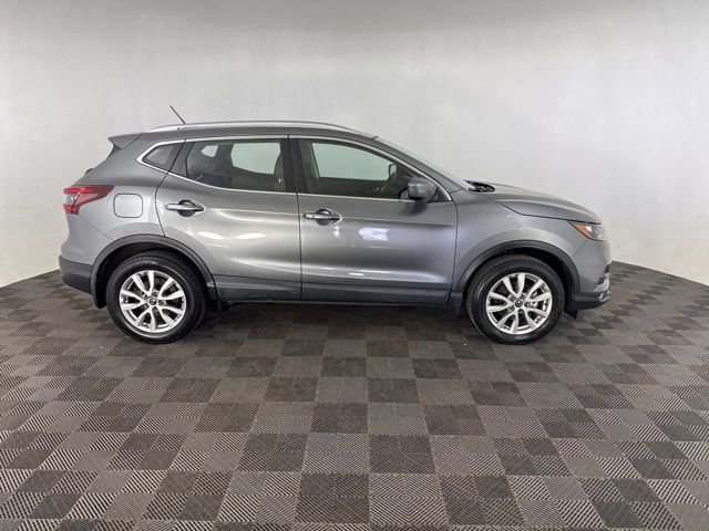 Used 2021 Nissan Rogue Sport SV image 6